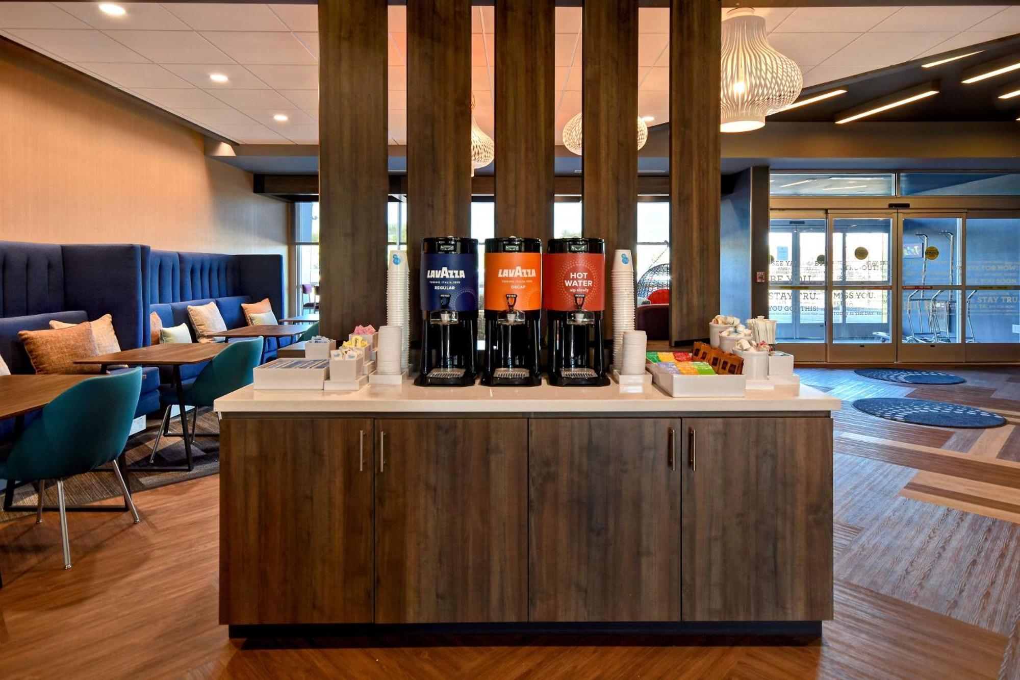 Отель Tru By Hilton Concord, Nh Экстерьер фото